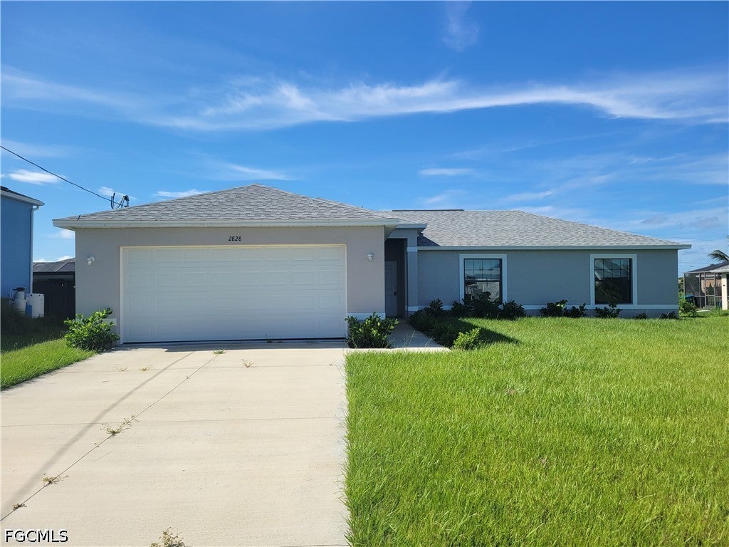 1105 NE 6 Pl, Cape Coral, FL 33909 photo