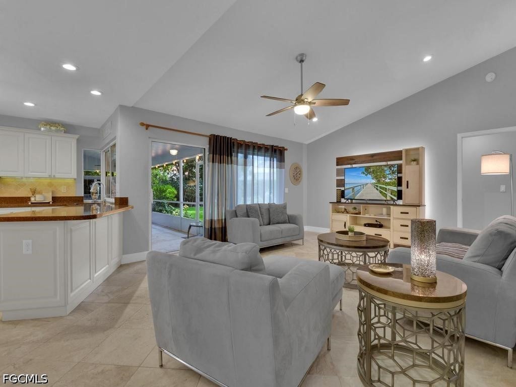 11481 Bent Pine Dr, Fort Myers, FL 33913 photo