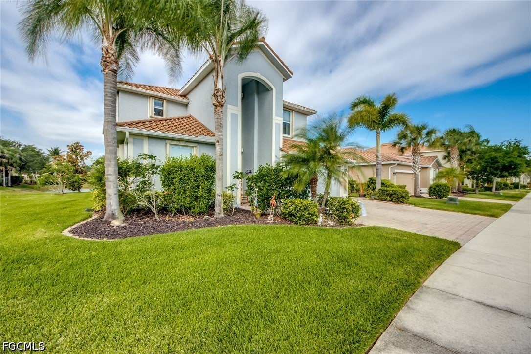 3613 Valle Santa Cir, Cape Coral, FL 33909 photo