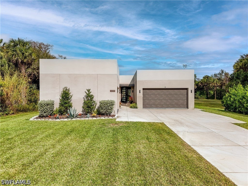 4269 15 Ave, Naples, FL 34116