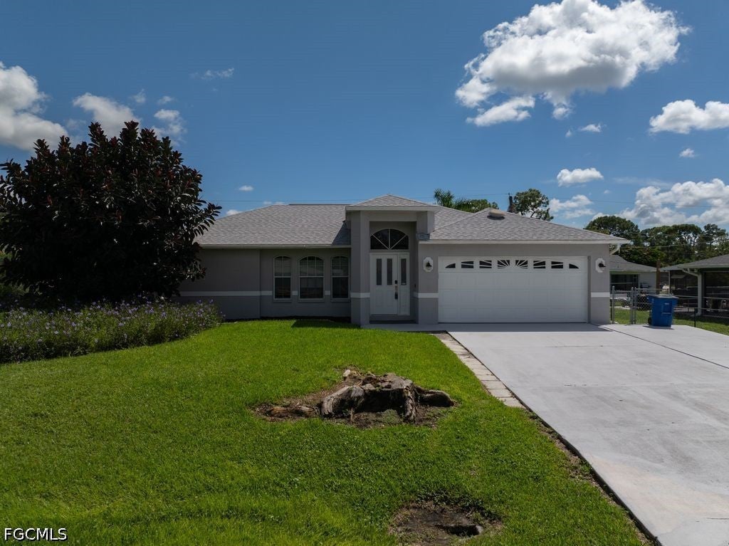 19005 Tampa Rd, Fort Myers, FL 33967 photo