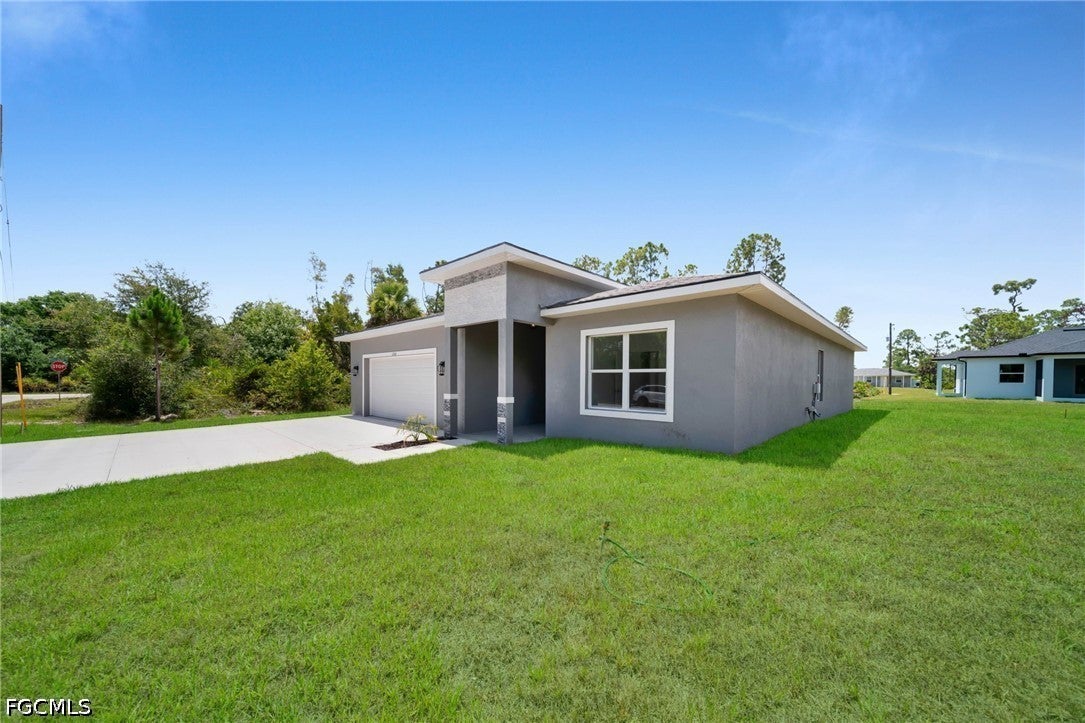 12061 Atoll Ave, Port Charlotte, FL 33981 photo
