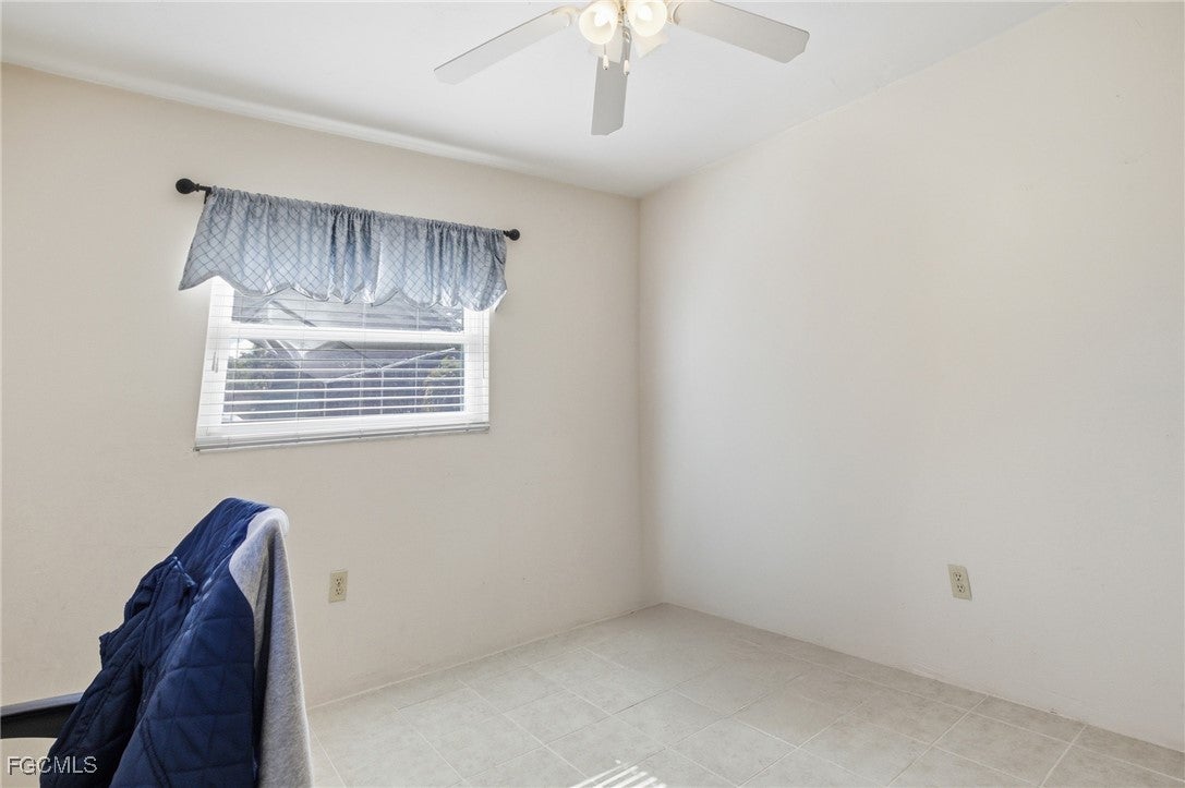 2431 Hunter Terrace, Fort Myers, FL 33901 photo