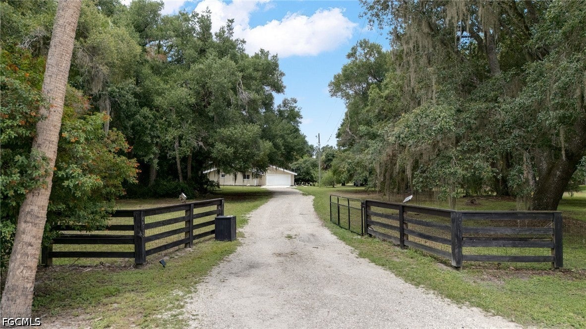 4613 Orange River Loop Rd, Fort Myers, FL 33905 photo