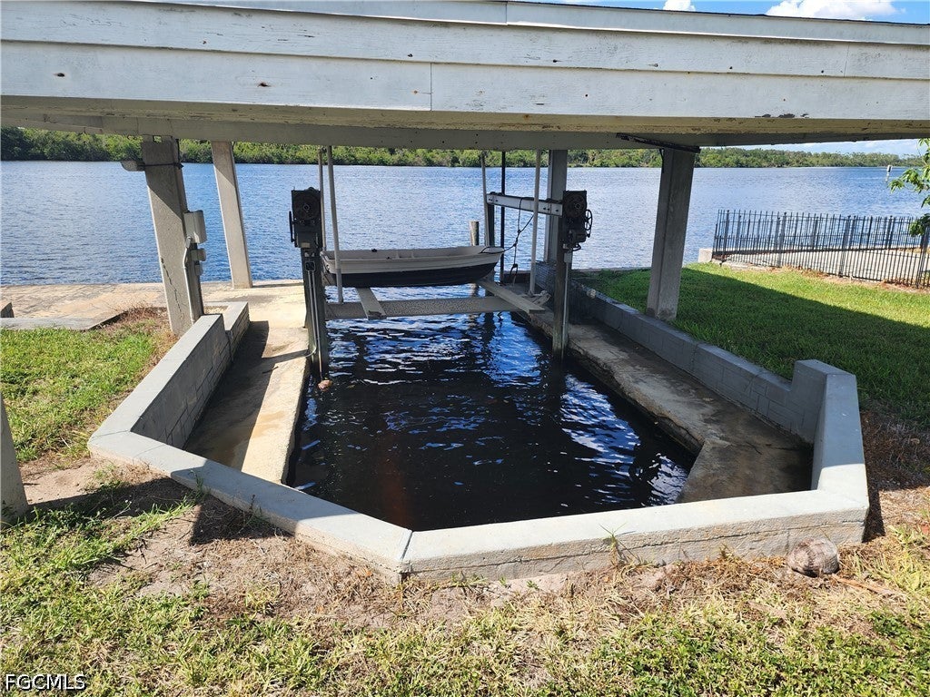 13208 Marquette Blvd, Fort Myers, FL 33905 photo