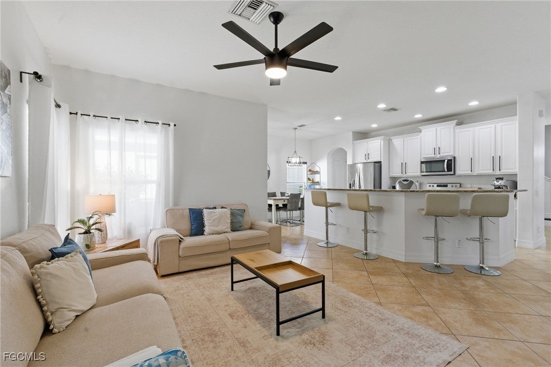 2452 Blackburn Cir, Cape Coral, FL 33991 photo