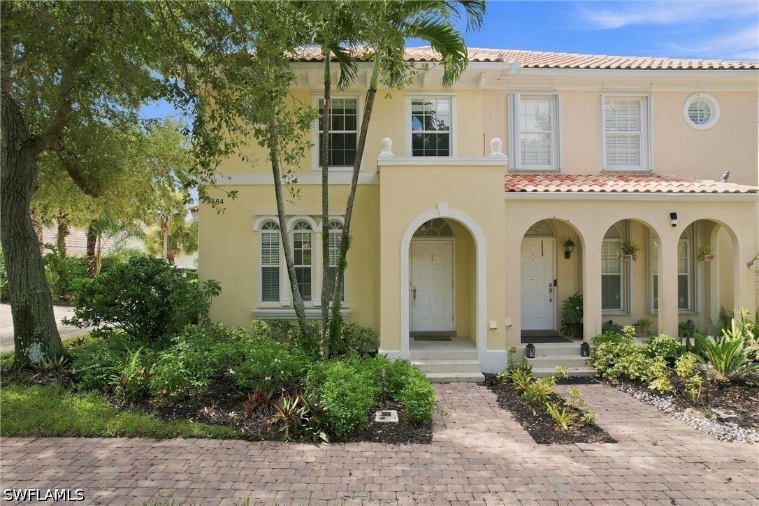 3564 Islandwalk Cir, Naples, FL 34119