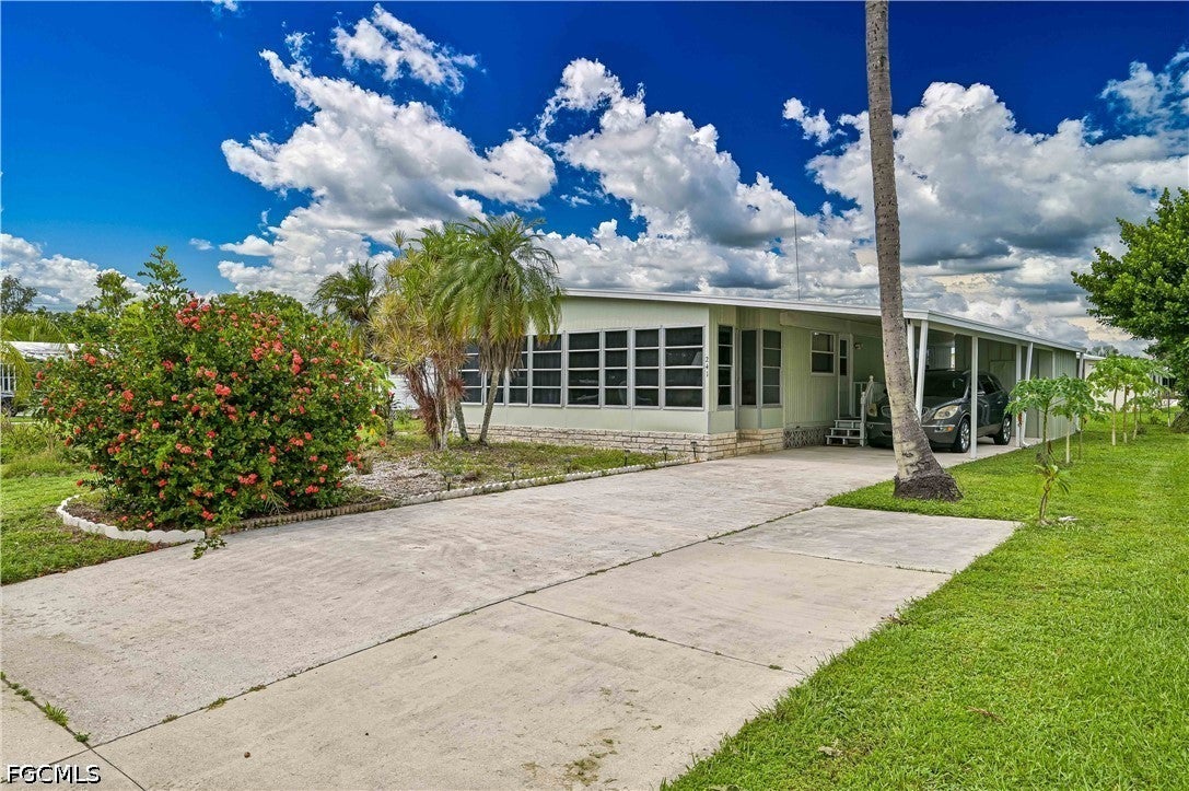 241 Indian Key Ln #256, Naples, FL 34114 photo