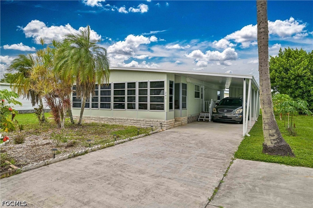 241 Indian Key Ln #256, Naples, FL 34114 photo