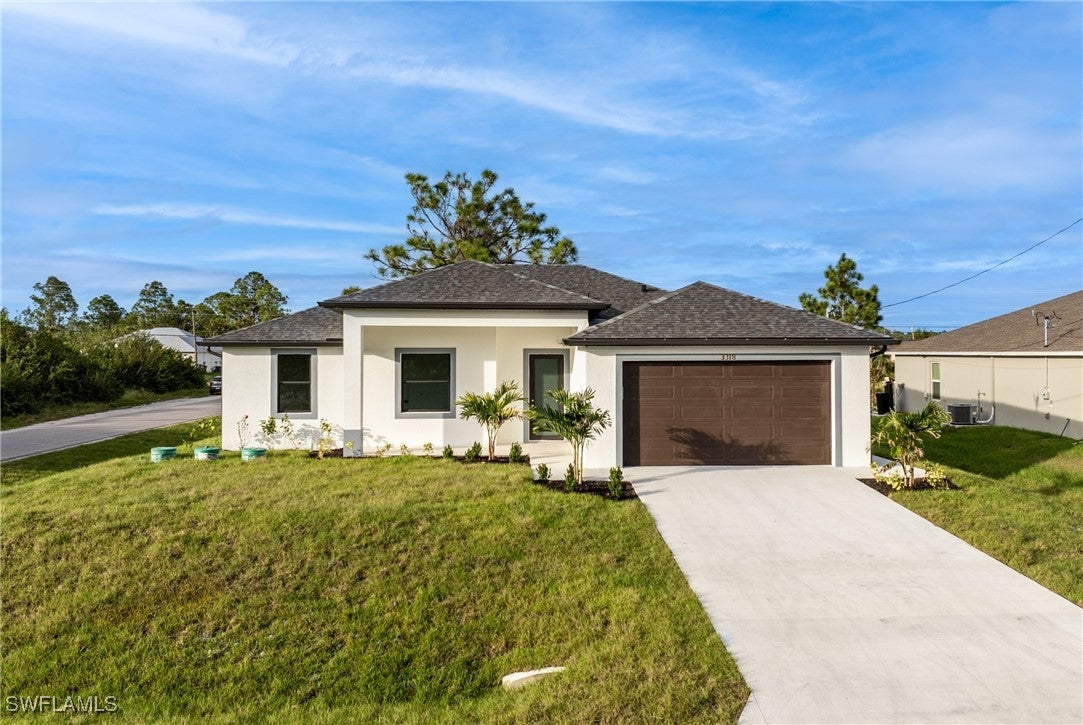 3318 9 St, Lehigh Acres, FL 33976