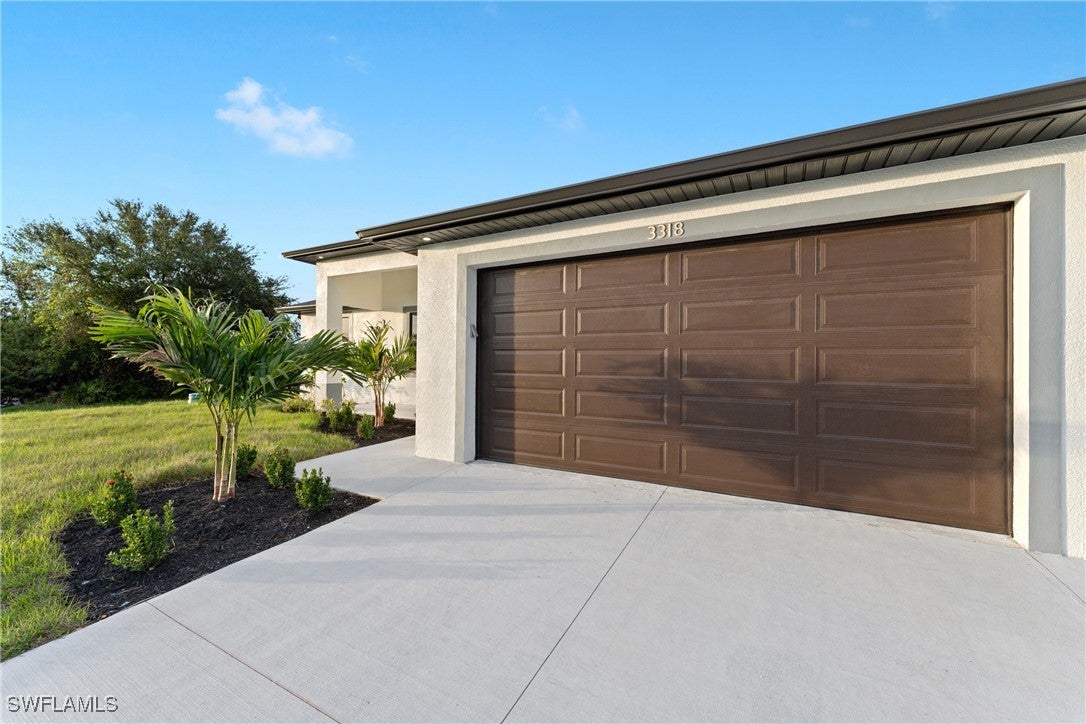 3318 9 St, Lehigh Acres, FL 33976 photo