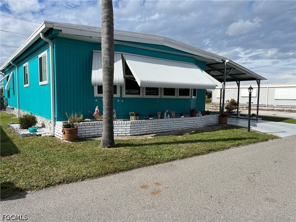 16021 Citron Way, North Fort Myers, FL 33903 photo
