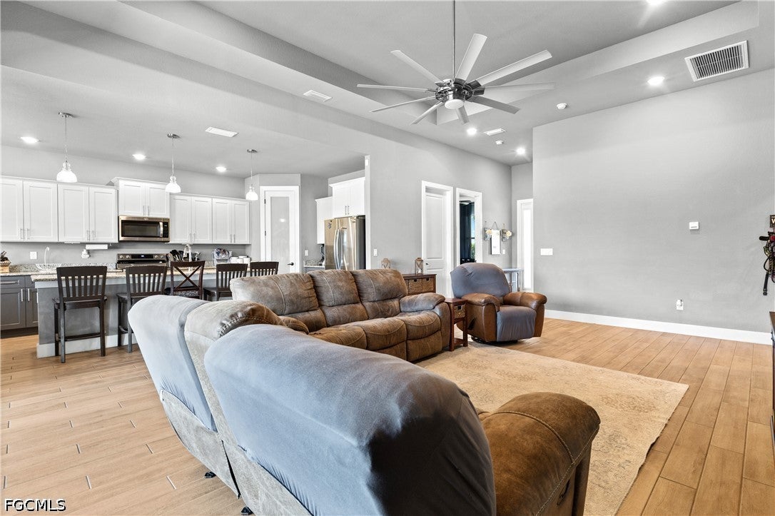 1233 NW 18 St, Cape Coral, FL 33993 photo