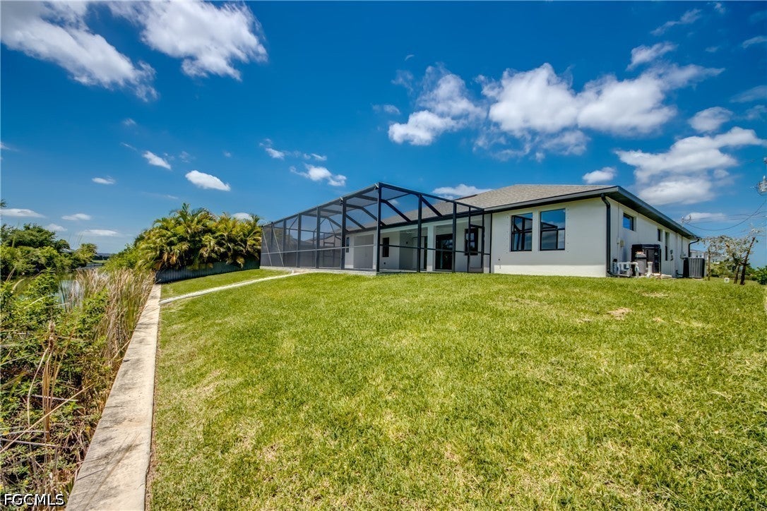 203 SW 14 Ave, Cape Coral, FL 33991 photo