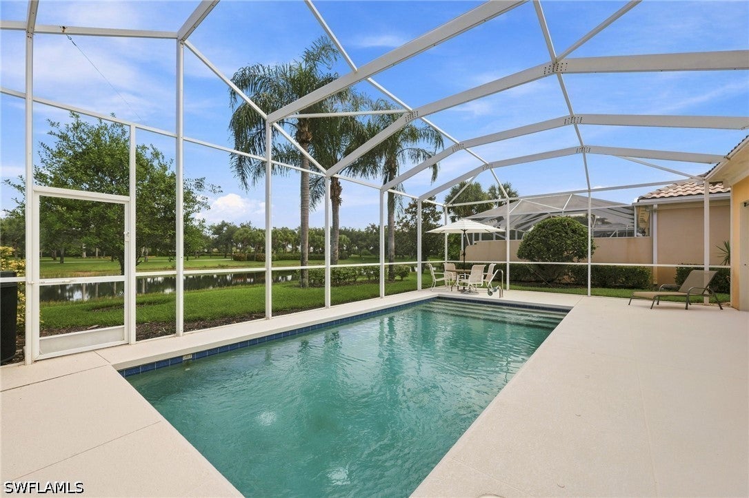 7589 Garibaldi Ct, Naples, FL 34114 photo