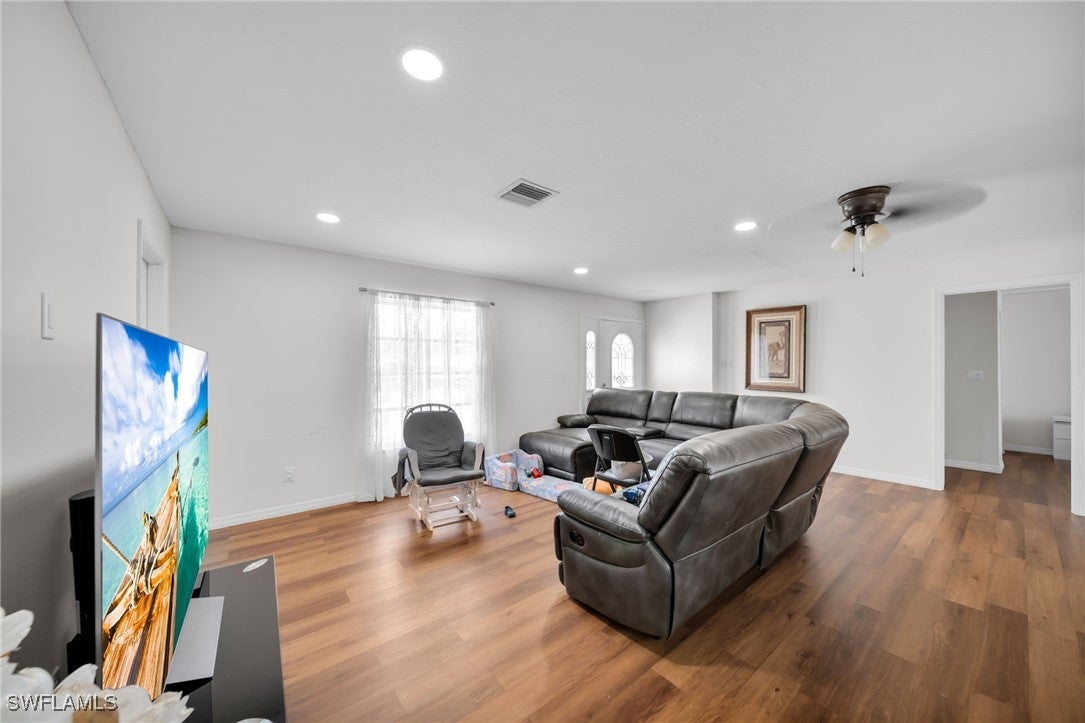14260 Mcgregor Blvd, Fort Myers, FL 33919 photo