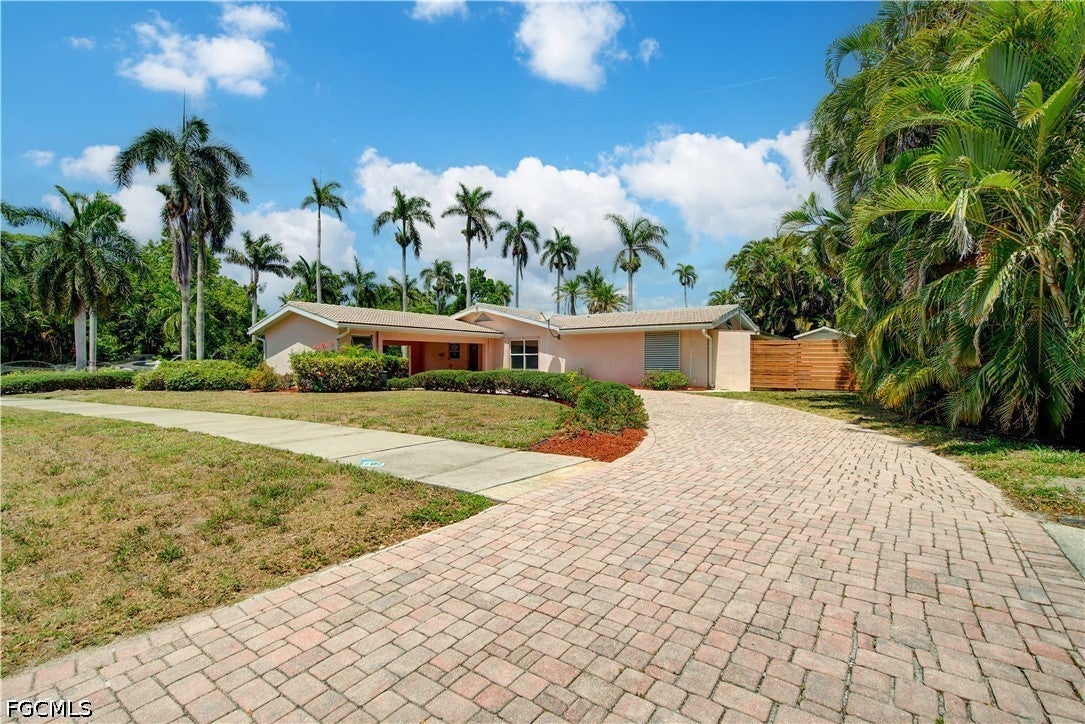 2627 Mcgregor Blvd, Fort Myers, FL 33901 photo