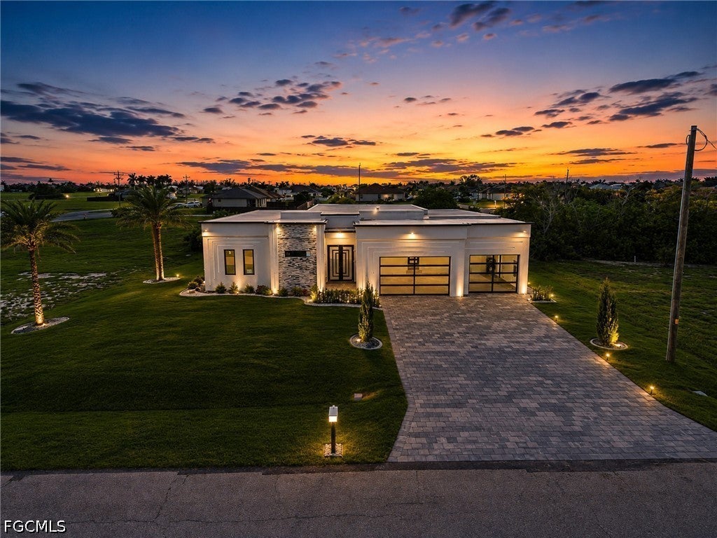 806 NW 33 Ave, Cape Coral, FL 33993 photo