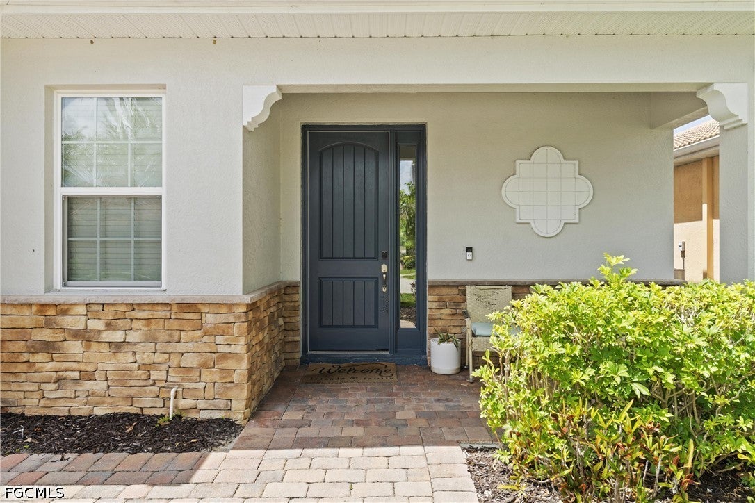 3861 King Williams St, Fort Myers, FL 33916 photo