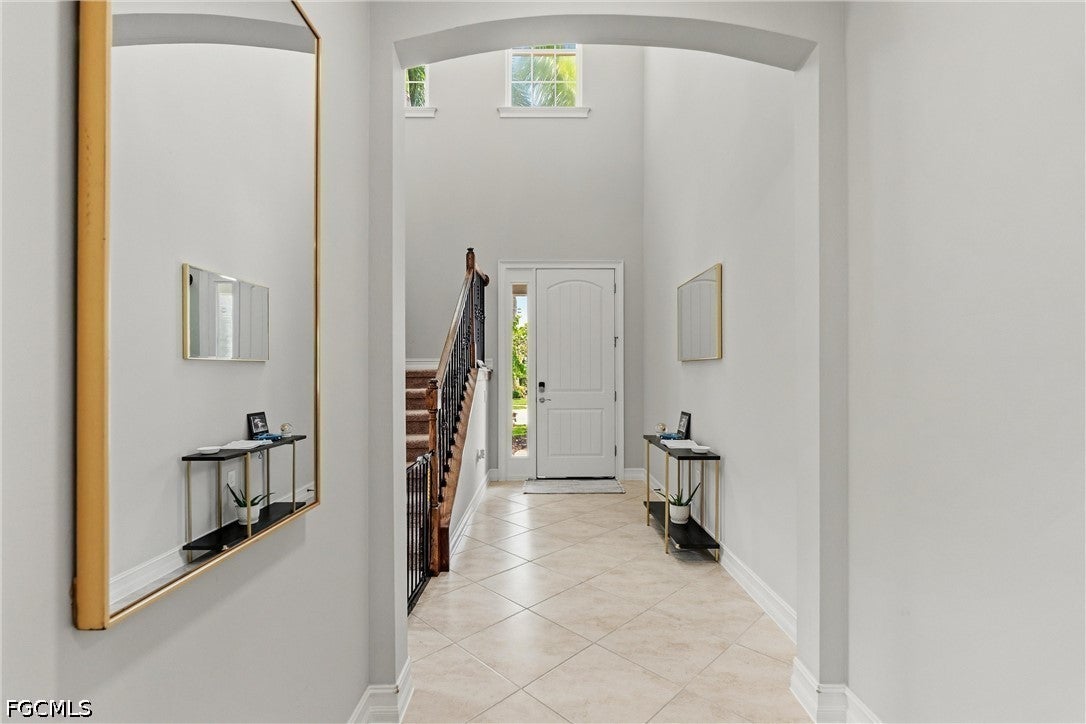 3861 King Williams St, Fort Myers, FL 33916 photo