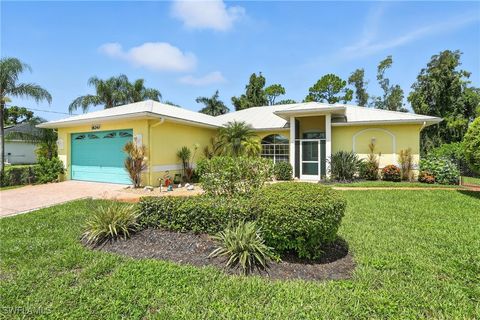 Single Family Residence in Fort Myers FL 18240 Phlox Drive.jpg