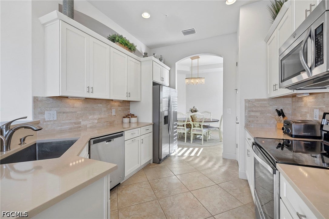 10251 Glastonbury Cir #201, Fort Myers, FL 33913 photo