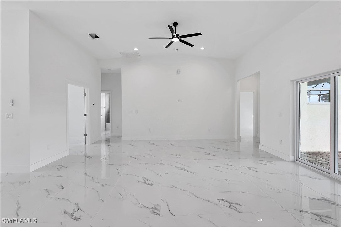 18716 Ensenada Dr, Naples, FL 34114 photo