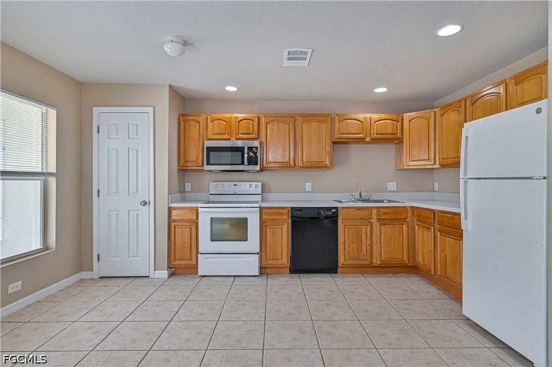 200 AND 202 Homer Ave, Lehigh Acres, FL 33973 photo