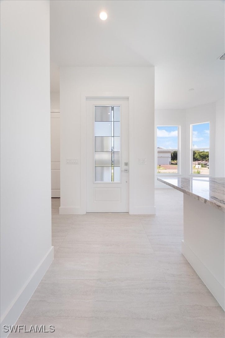 2537 Linda Dr, Naples, FL 34112 photo