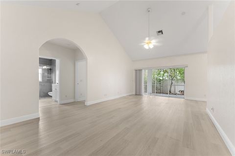 Single Family Residence in Fort Myers FL 17568 Braddock Road.jpg
