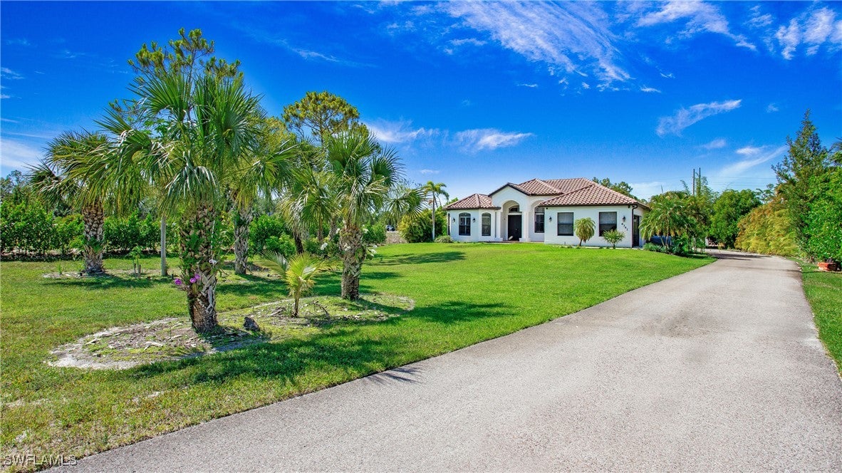 6341 Green Blvd, Naples, FL 34116 photo