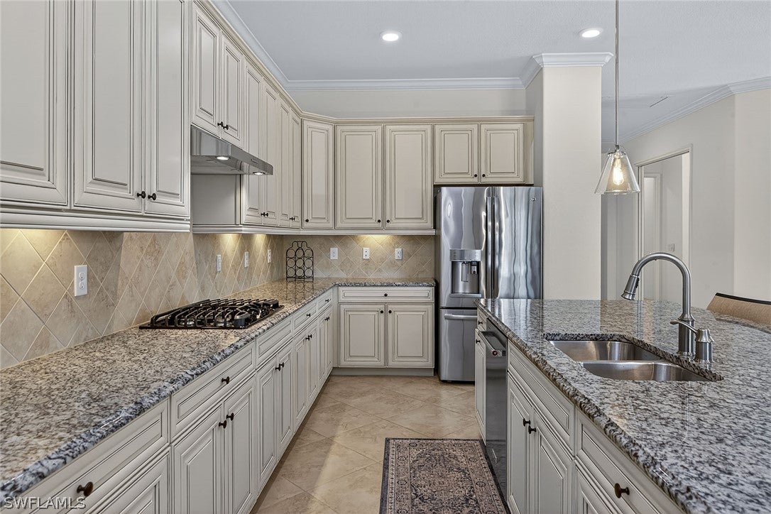 3001 Aviamar Cir, Naples, FL 34114 photo