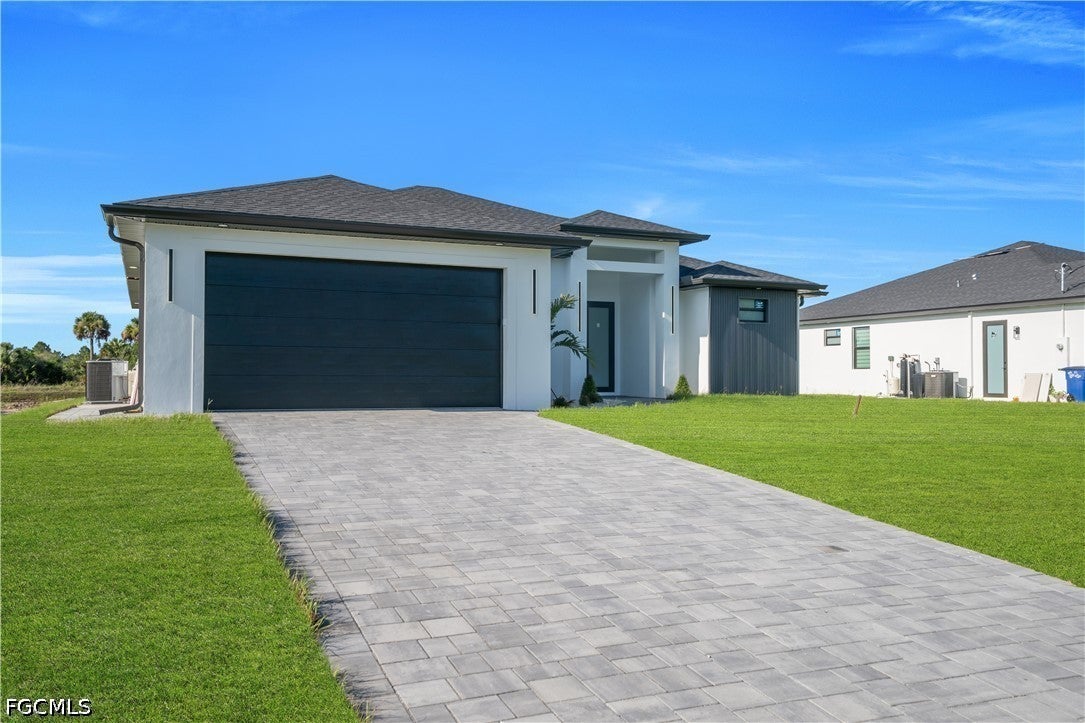 695 Whitmore Loop, Lehigh Acres, FL 33972 photo