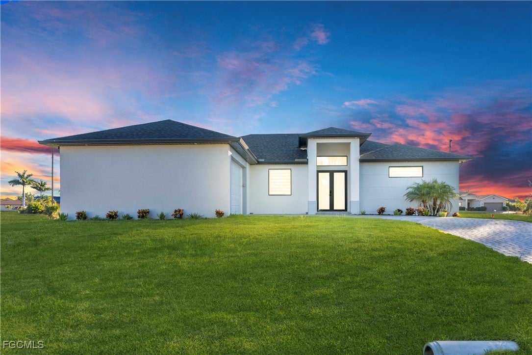 911 NW 37 Pl, Cape Coral, FL 33993 photo