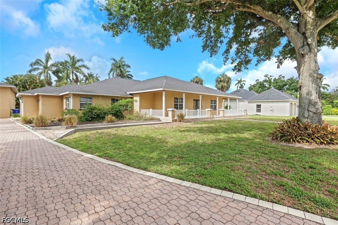 1357 Osceola Dr, Fort Myers, FL 33901 photo
