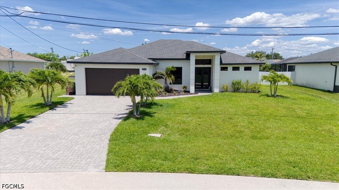 1419 SW 21 Ave, Cape Coral, FL 33991 photo