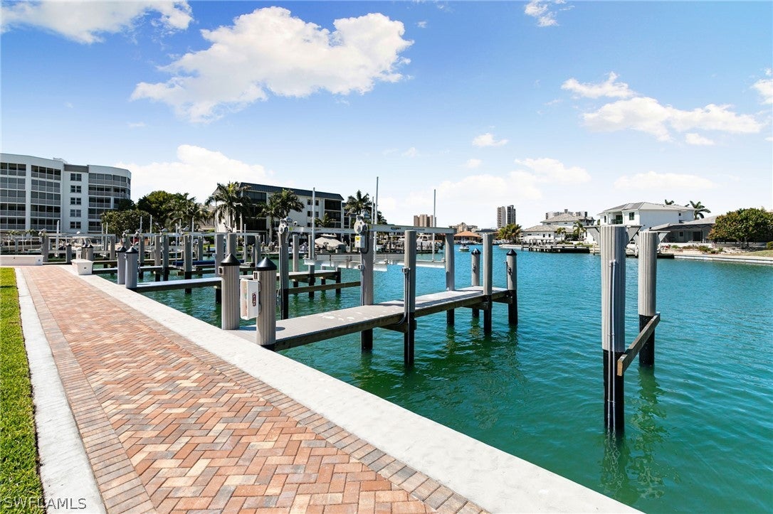 860 Panama Ct, Marco Island, FL 34145