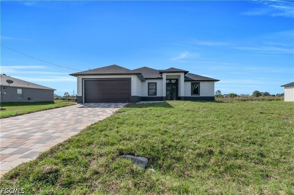 4628 Anita Ave, Lehigh Acres, FL 33971