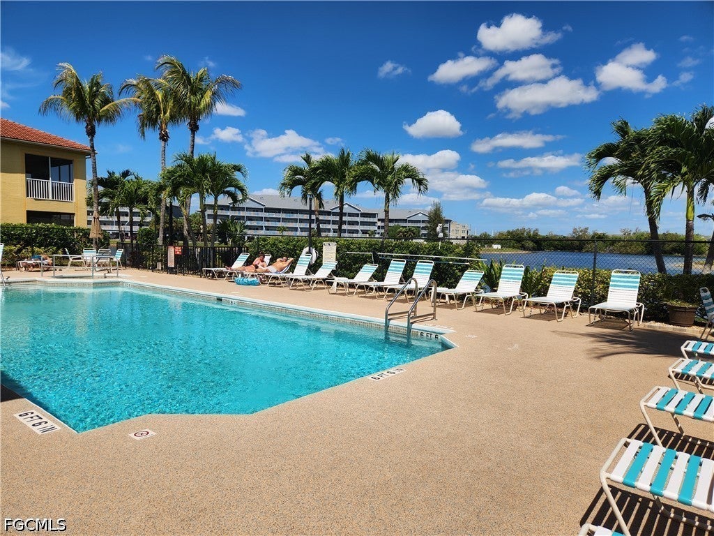 4293 Bellasol Cir #2513, Fort Myers, FL 33916 photo