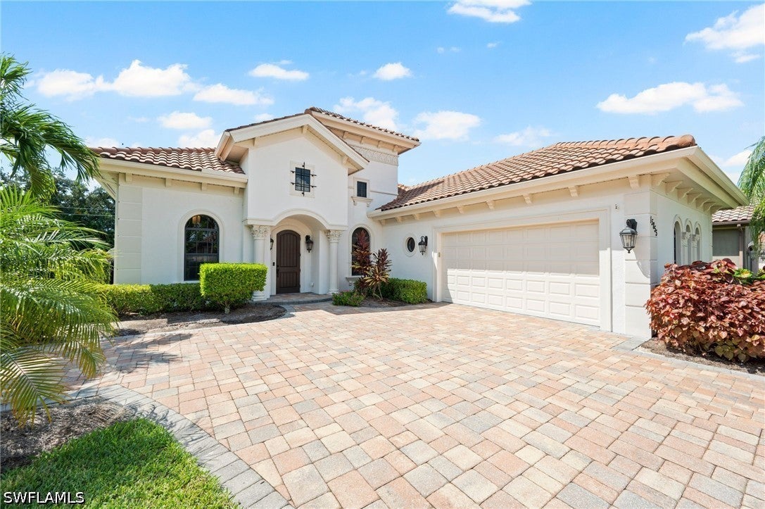 15855 Secoya Reserve Cir, Naples, FL 34110