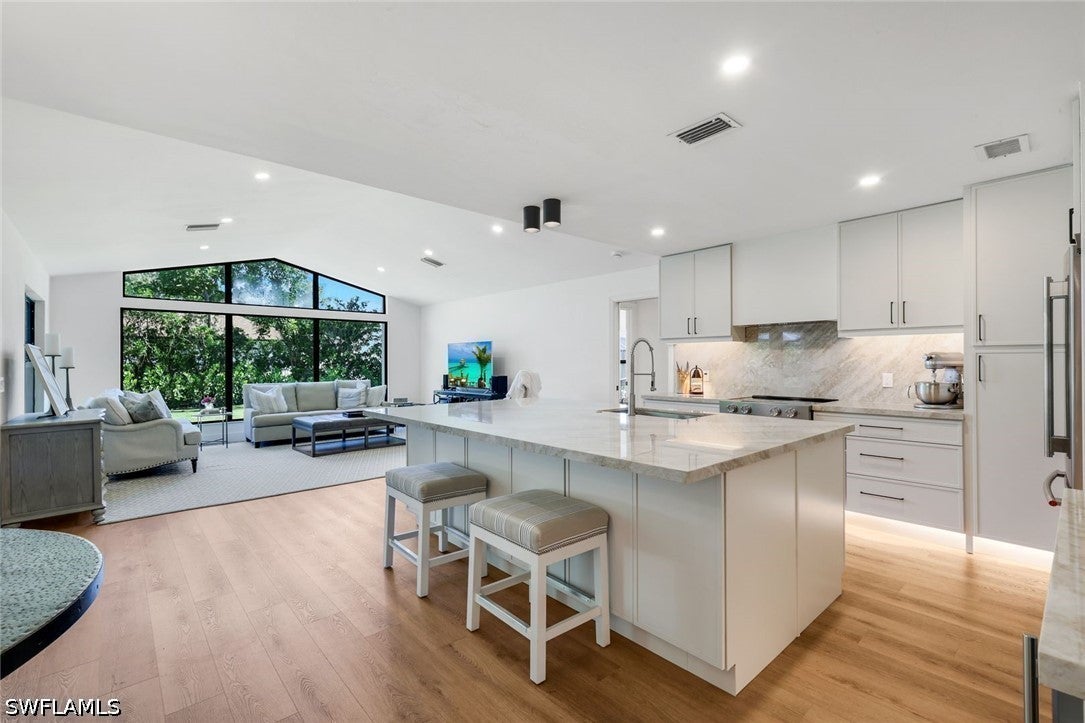 9973 Boca Ave, Naples, FL 34109
