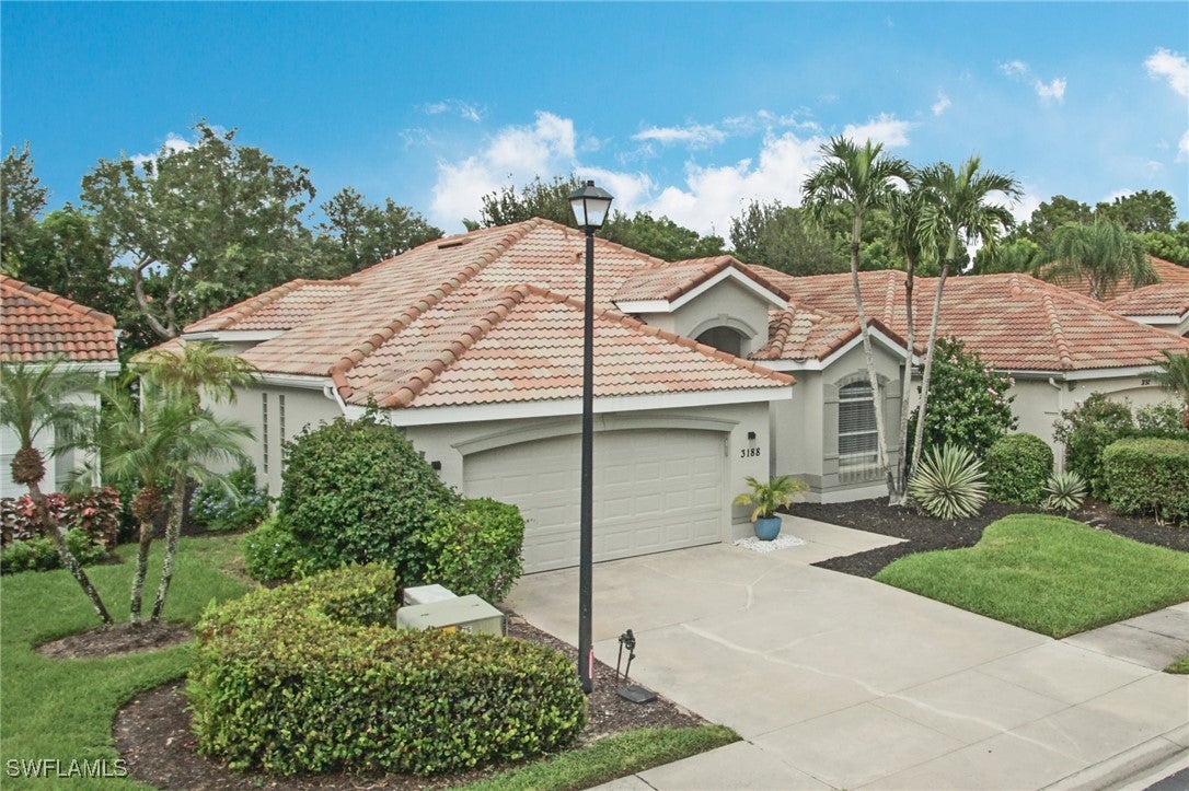 3188 Sundance Cir, Naples, FL 34109 photo