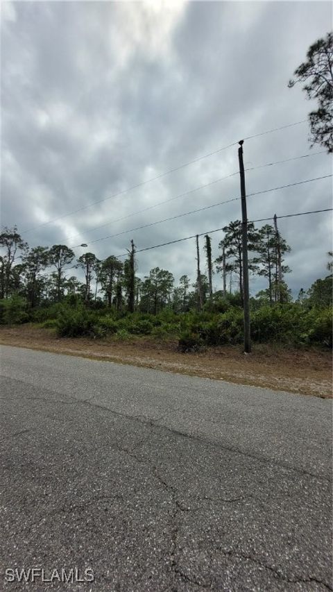  in Lehigh Acres FL 1003 Louis Avenue.jpg