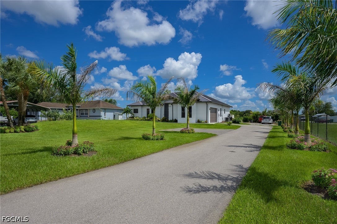 2806 45 Ave, Naples, FL 34120 photo