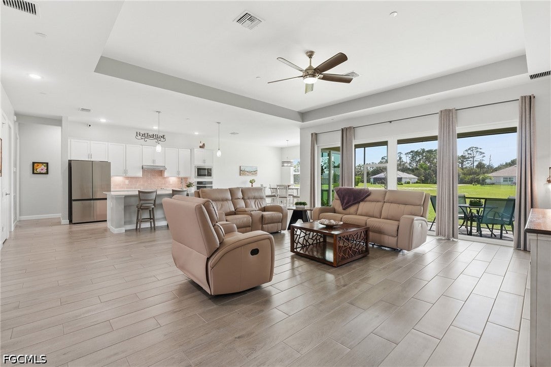 17040 Serengeti Cir, Alva, FL 33920 photo
