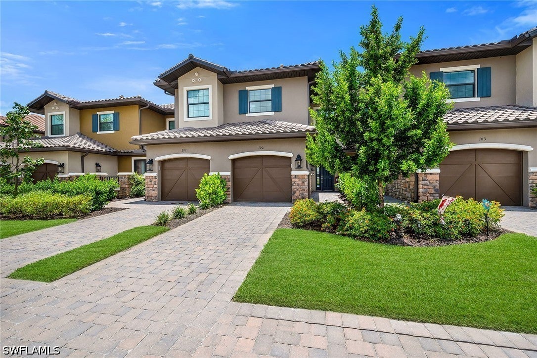 15324 Lucerna St, Naples, FL 34114