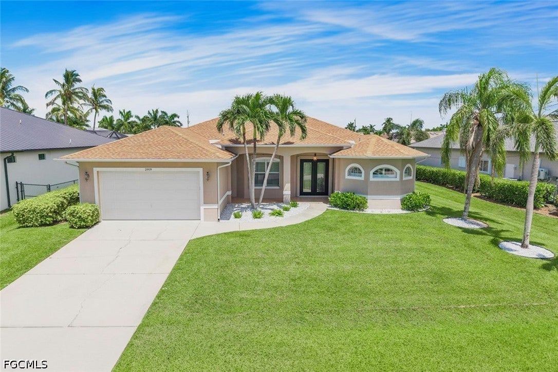 2909 SW 38 St, Cape Coral, FL 33914 photo