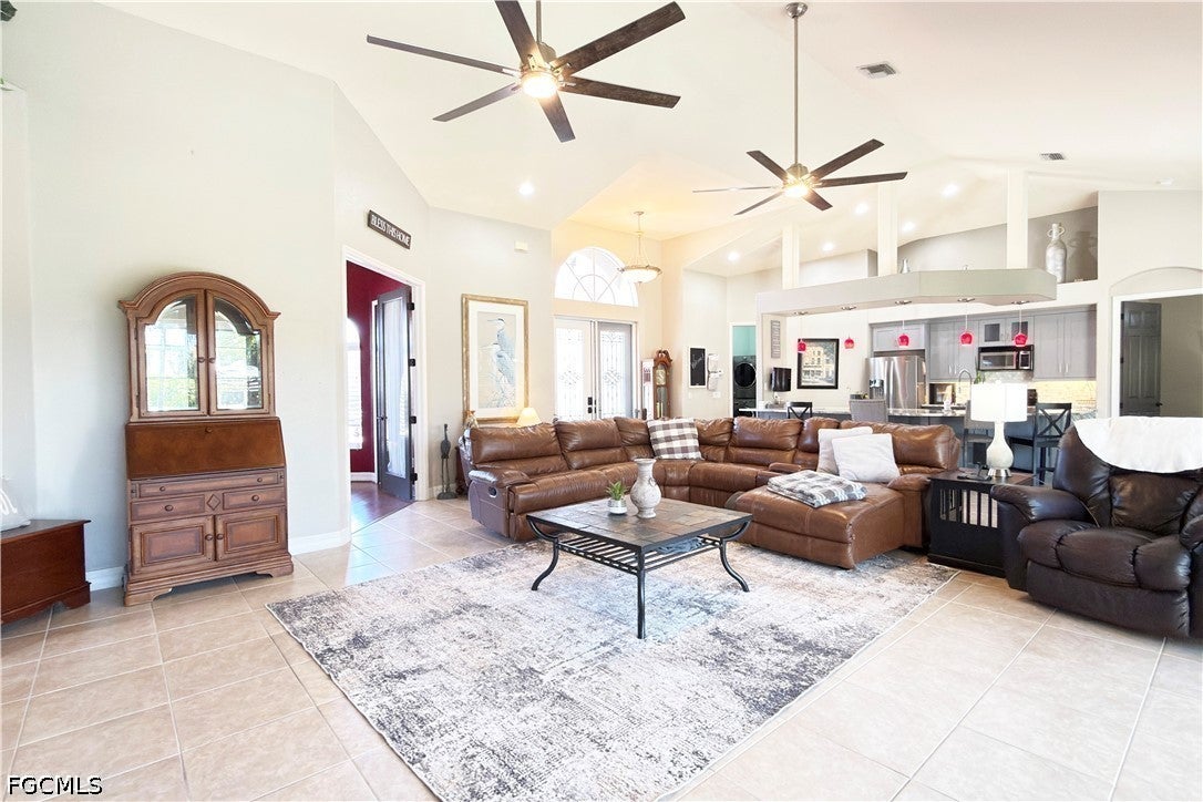 8723 S Lake Cir, Fort Myers, FL 33908 photo