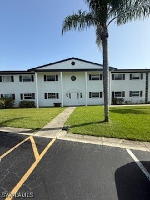 Condominium in North Fort Myers FL 7055 New Post Drive #6.jpg