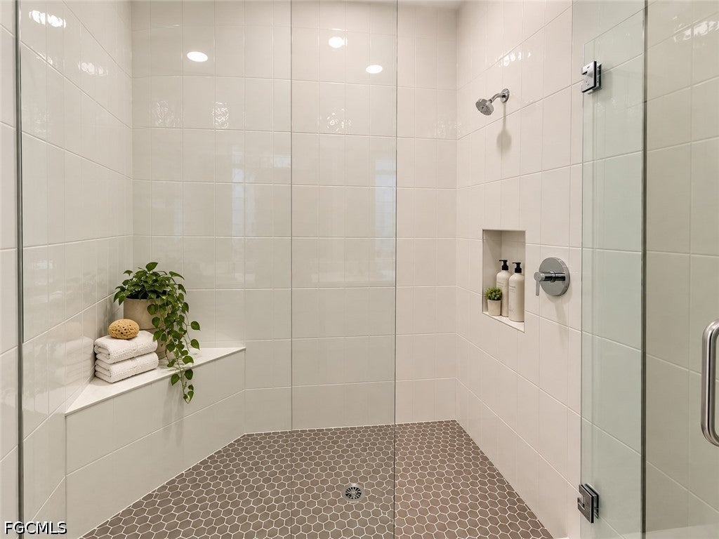 9042 Summercrest Blvd, Estero, FL 33928 photo